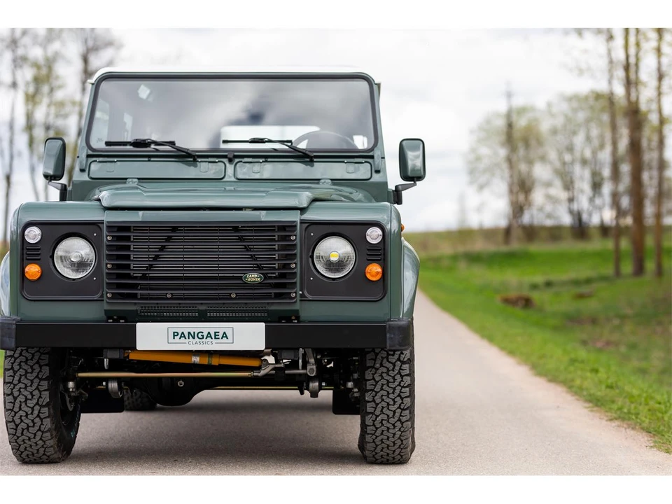 1998 Land Rover Defender - Image 4 of 26
