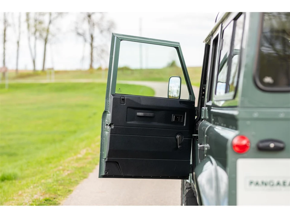 1998 Land Rover Defender - Image 17 of 26