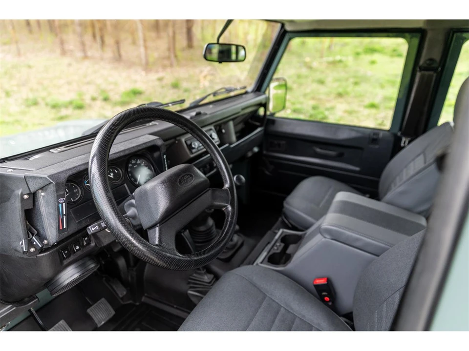 1998 Land Rover Defender - Image 18 of 26