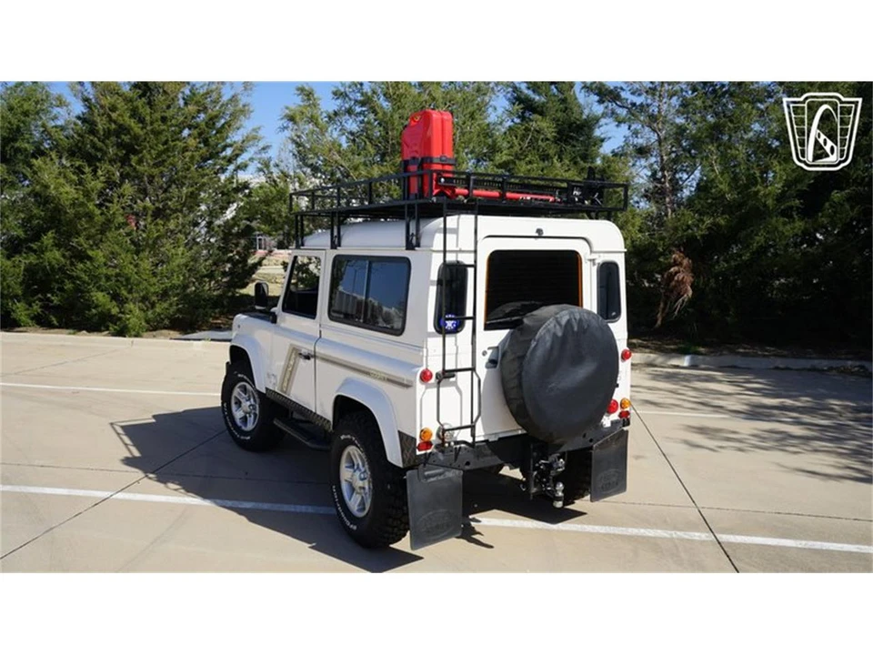 1998 Land Rover Defender - Image 8 of 31