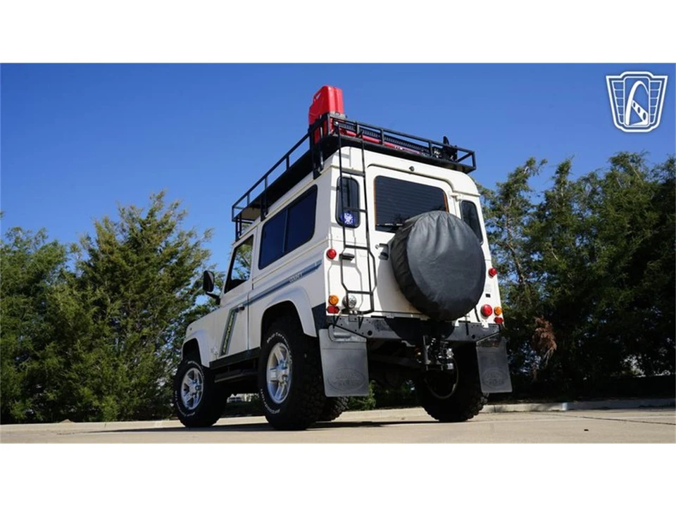 1998 Land Rover Defender - Image 10 of 31
