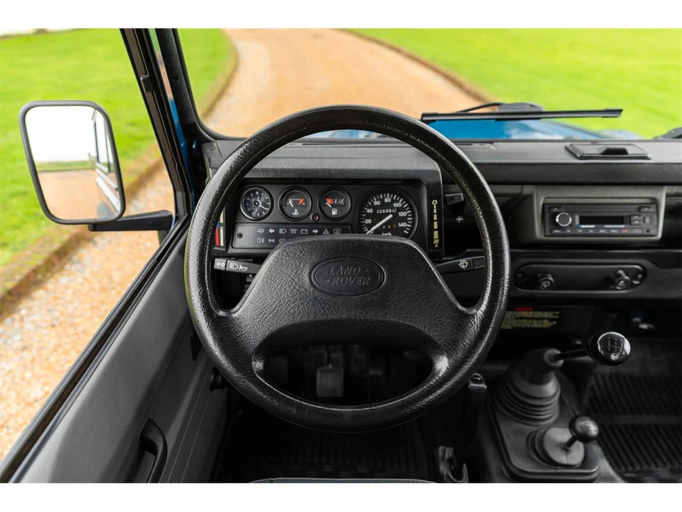 1998 Land Rover Defender - Image 20 of 25