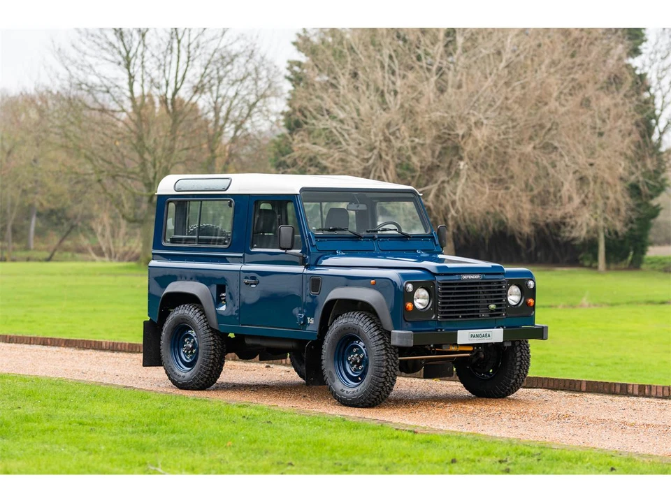 1998 Land Rover Defender - Image 2 of 25