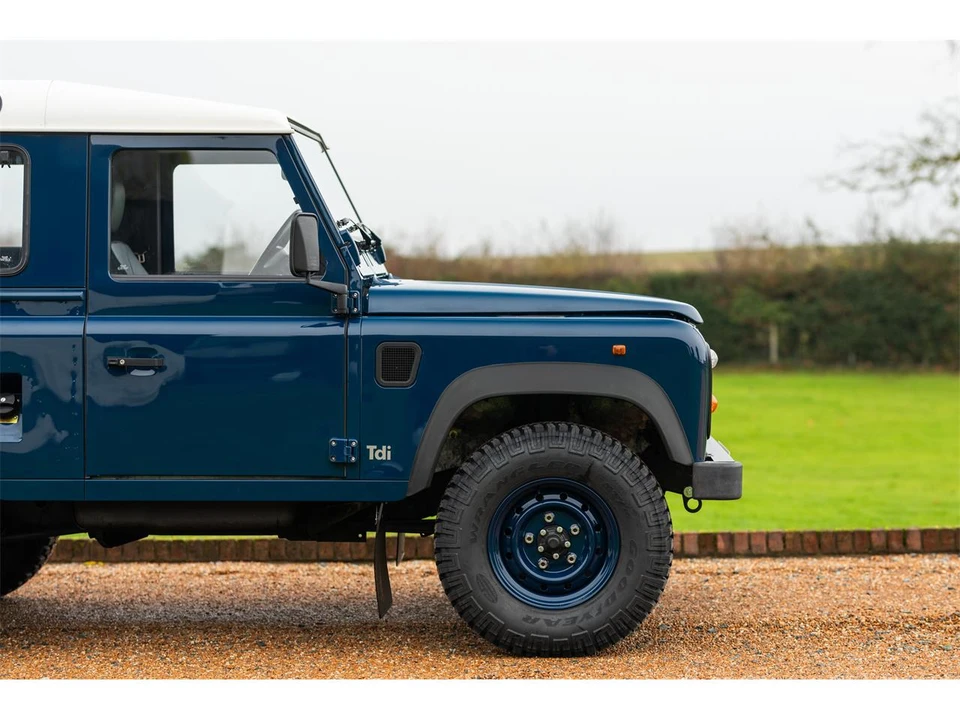 1998 Land Rover Defender - Image 12 of 25