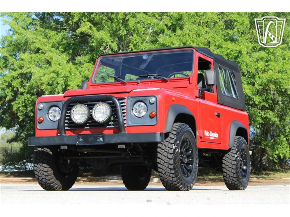1998 Land Rover Defender - Image 2 of 31