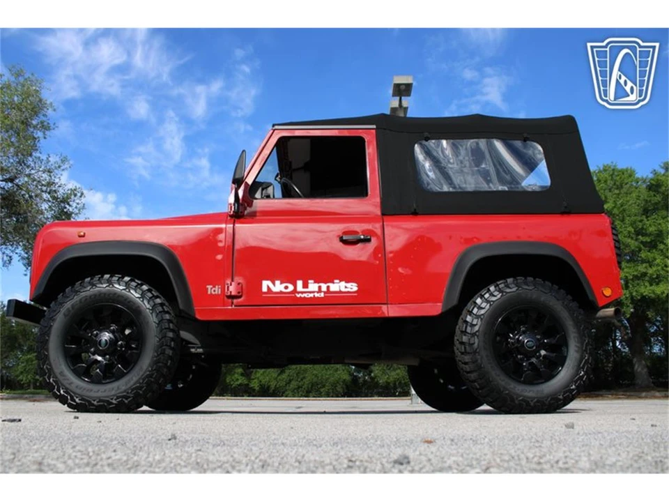 1998 Land Rover Defender - Image 17 of 31