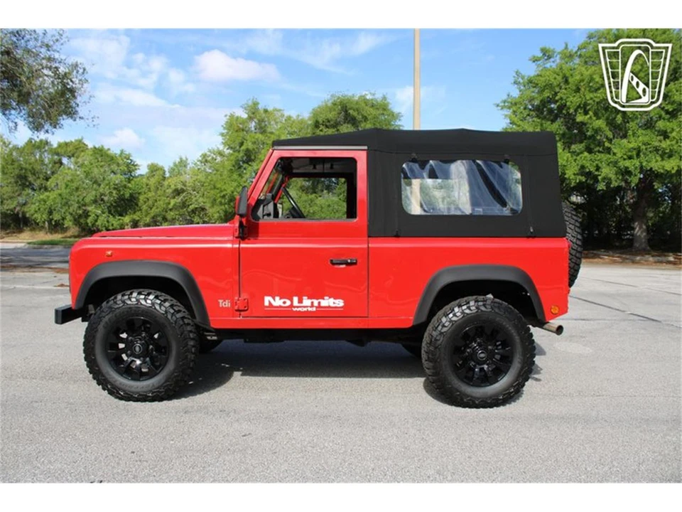 1998 Land Rover Defender - Image 18 of 31