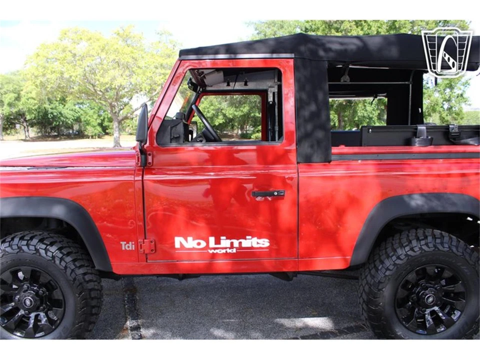 1998 Land Rover Defender - Image 28 of 31