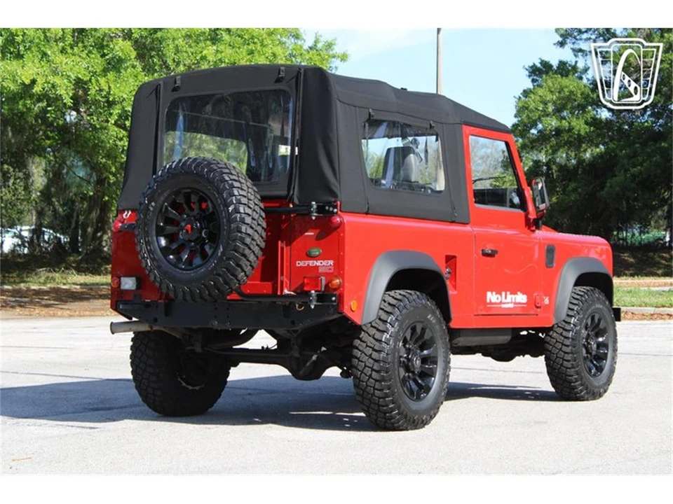 1998 Land Rover Defender - Image 9 of 31
