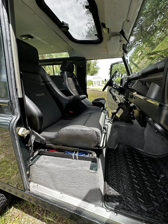 1998 Land Rover Defender - Image 21 of 31