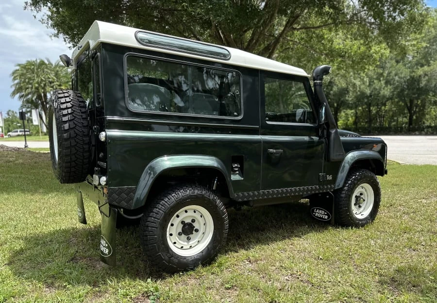 1998 Land Rover Defender - Image 12 of 31