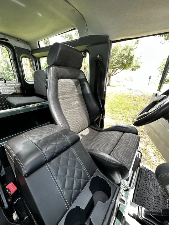 1998 Land Rover Defender - Image 27 of 31