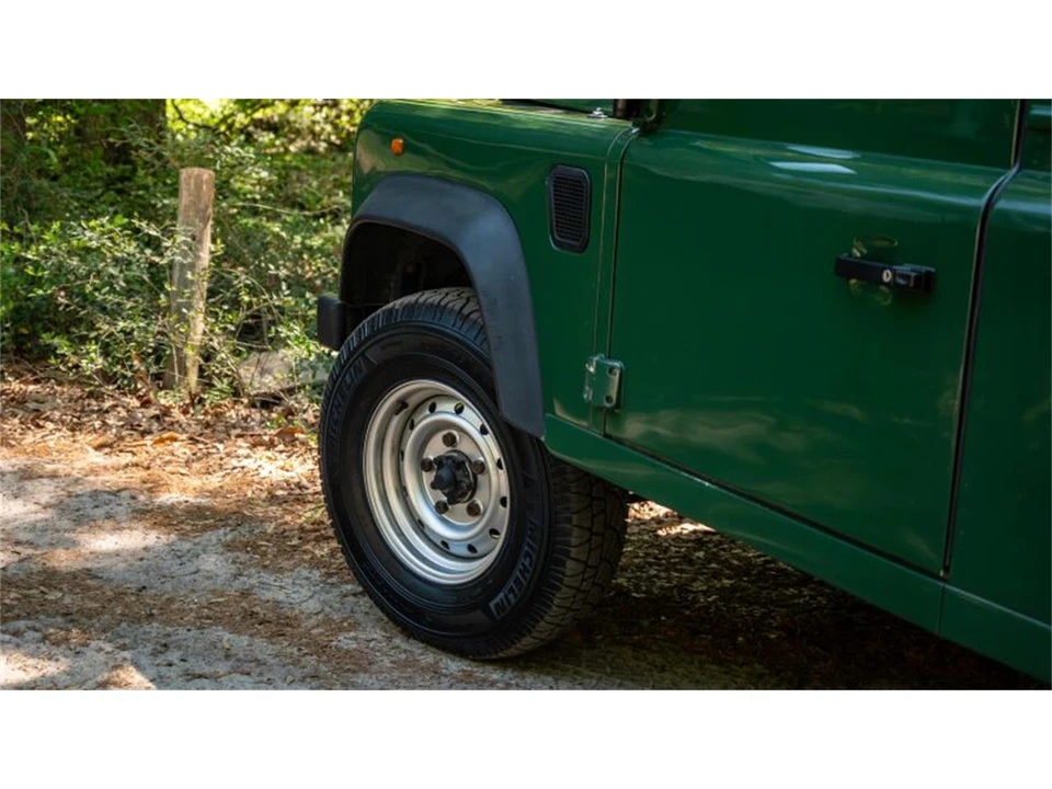 1998 Land Rover Defender - Image 5 of 31