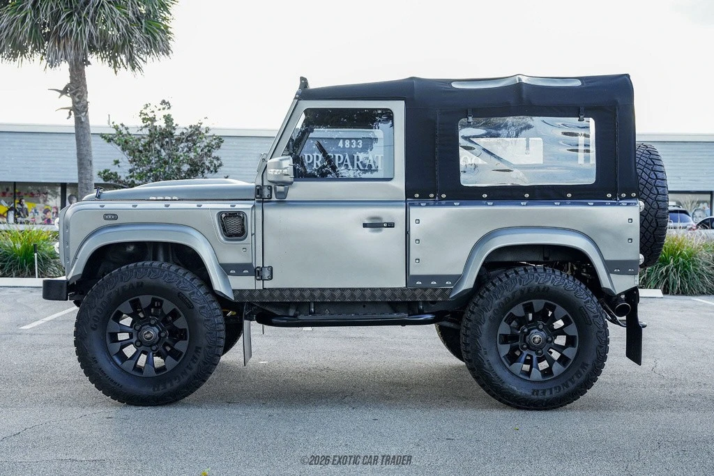 1998 Land Rover Defender 90 - Image 3 of 12