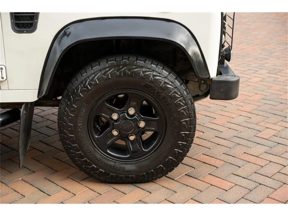 1998 Land Rover Defender - Image 19 of 31