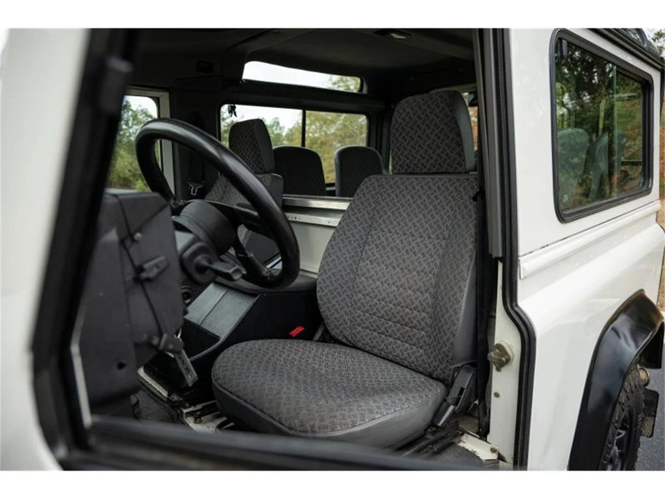 1998 Land Rover Defender - Image 13 of 31