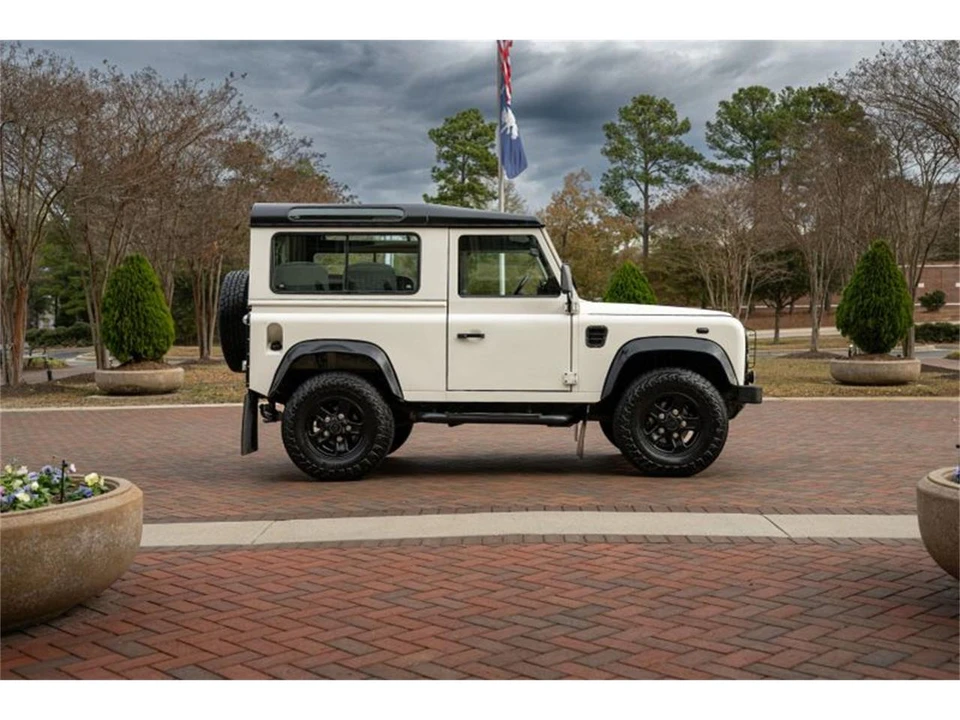 1998 Land Rover Defender - Image 6 of 31