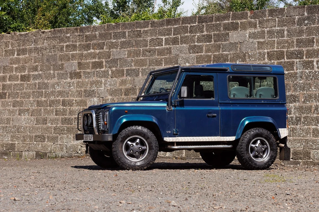 1998 Land Rover Defender 90 - Image 17 of 30