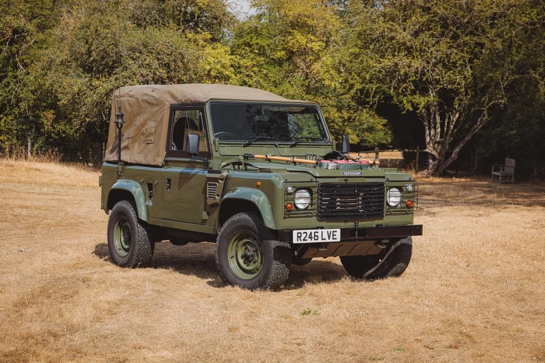 1998 Land Rover Defender 90 - Image 24 of 30