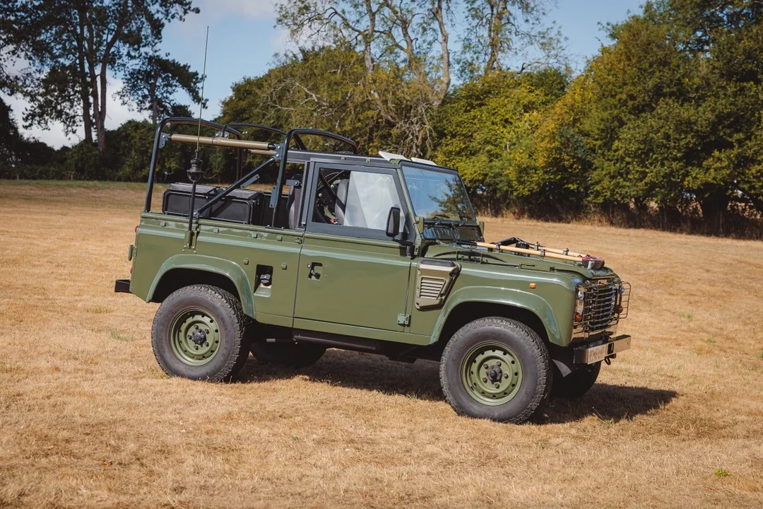 1998 Land Rover Defender 90 - Image 19 of 30