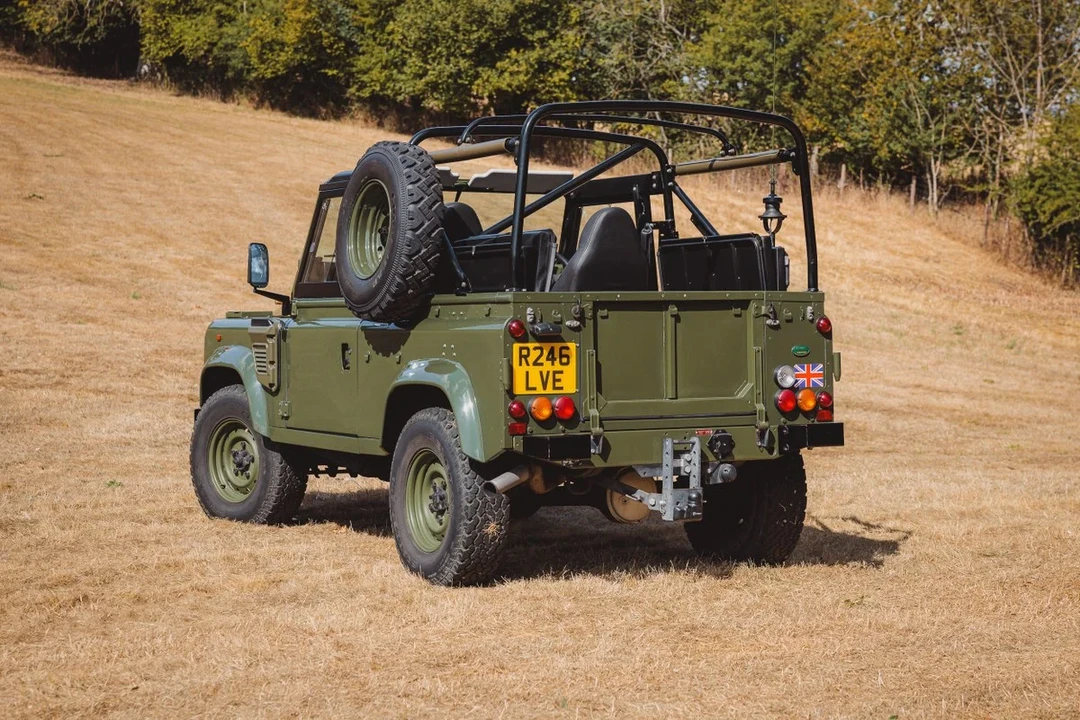 1998 Land Rover Defender 90 - Image 4 of 30
