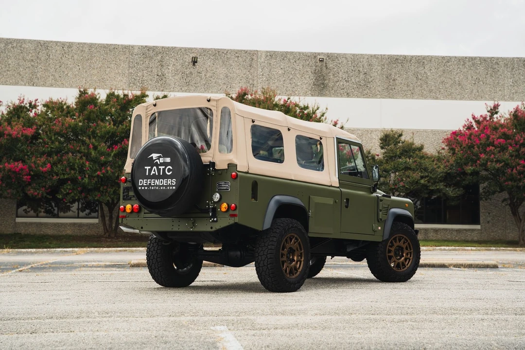 1998 Land Rover Defender - Image 15 of 31