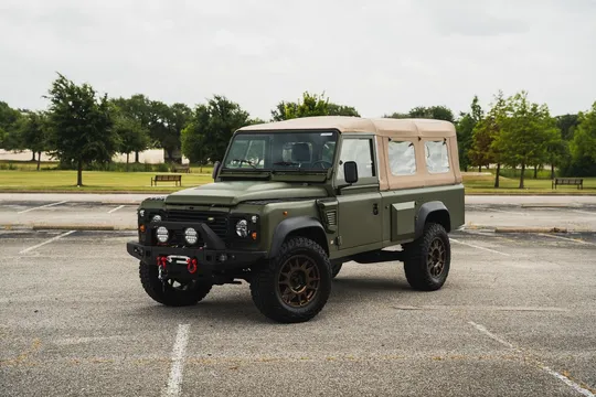 1998 Land Rover Defender 110 by TATC Defenders