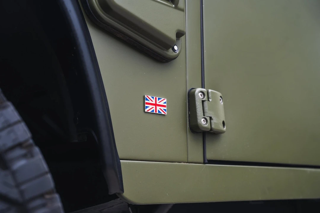 1998 Land Rover Defender - Image 11 of 31