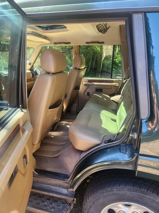 1998 Land Rover Discovery 1st Gen - Image 9 of 16