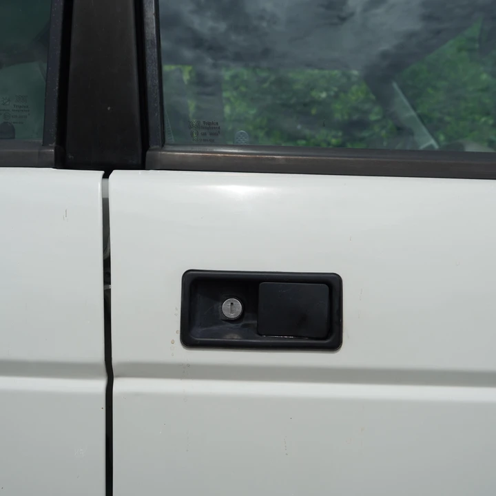 1998 Land Rover Discovery - Image 13 of 31