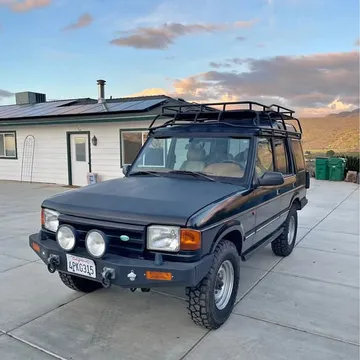 1998 Land Rover Discovery LE Sport Utility 4D