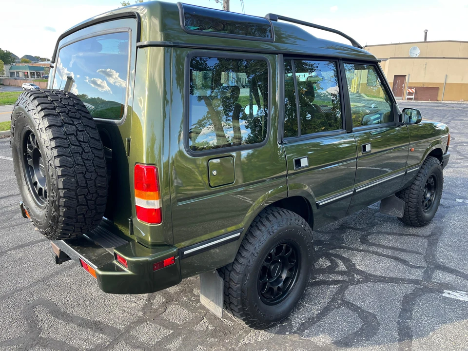 1998 Land Rover Discovery 1st Gen - Image 13 of 31