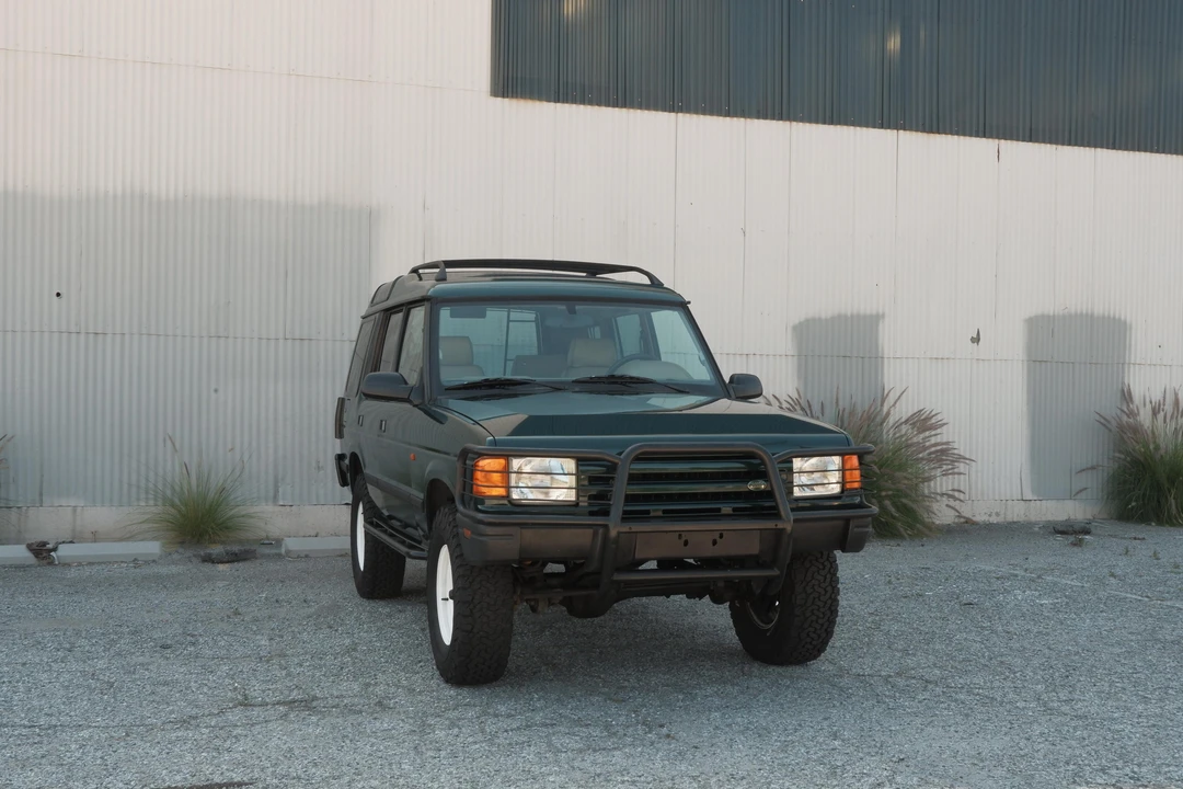 1998 Land Rover Discovery 1st Gen - Image 17 of 31