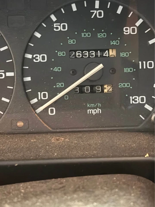 1998 Land Rover Discovery 1st Gen - Image 2 of 8