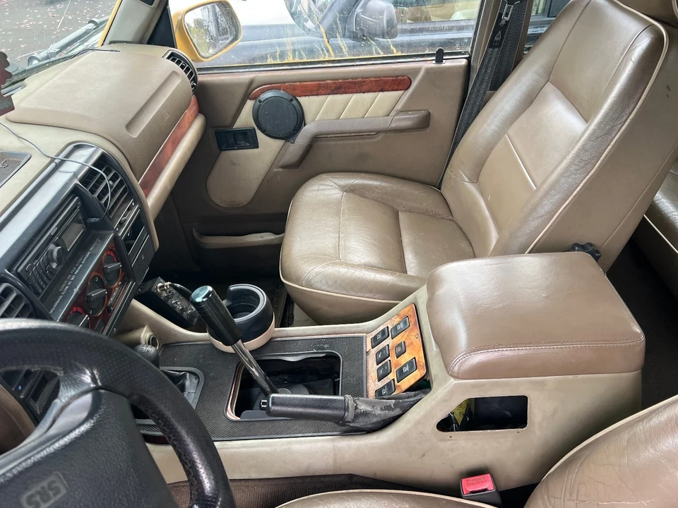 1998 Land Rover Discovery 1st Gen - Image 11 of 16