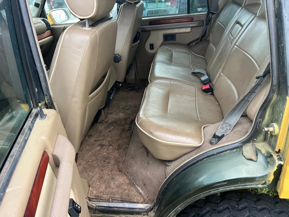 1998 Land Rover Discovery 1st Gen - Image 8 of 16