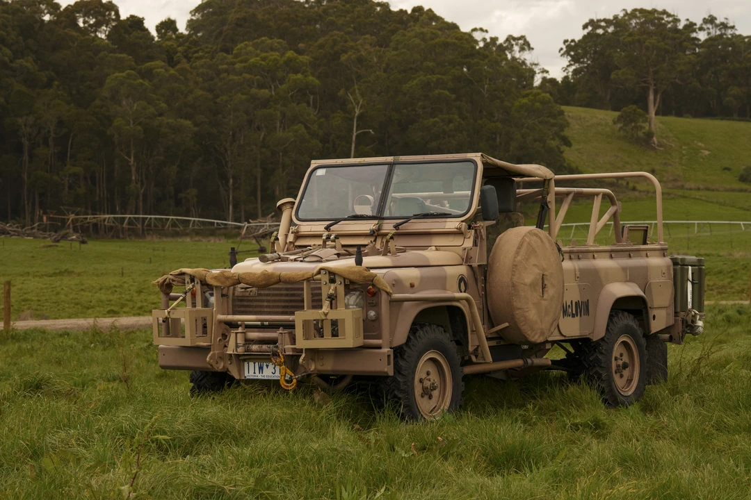 1998 Land Rover Defender - Image 9 of 31