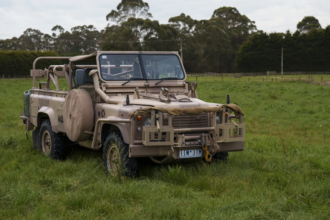 1998 Land Rover Defender - Image 3 of 31