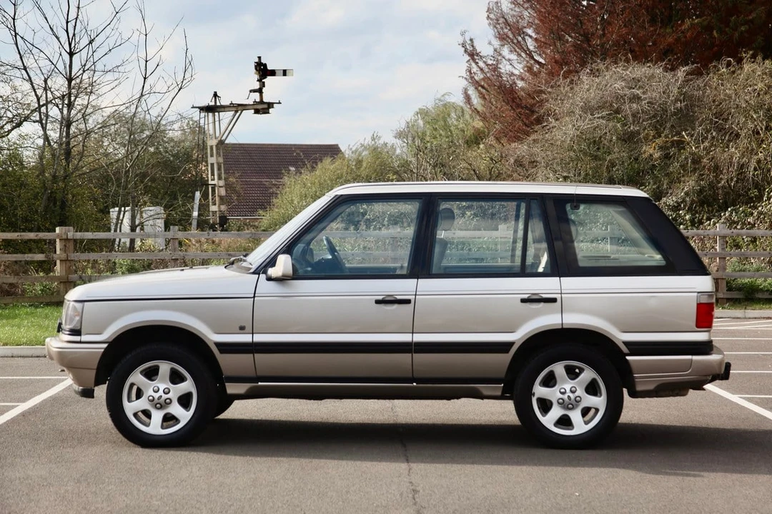 1998 Land Rover Range Rover P38A - Image 11 of 30