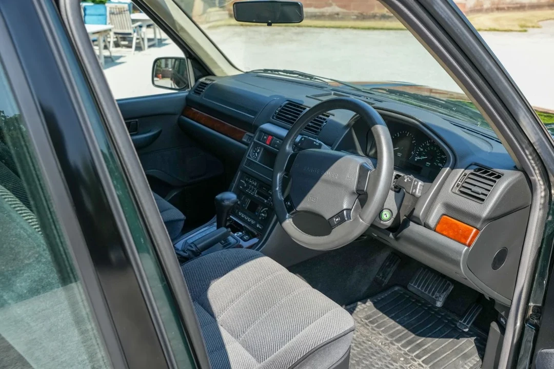 1998 Land Rover Range Rover P38A - Image 4 of 30