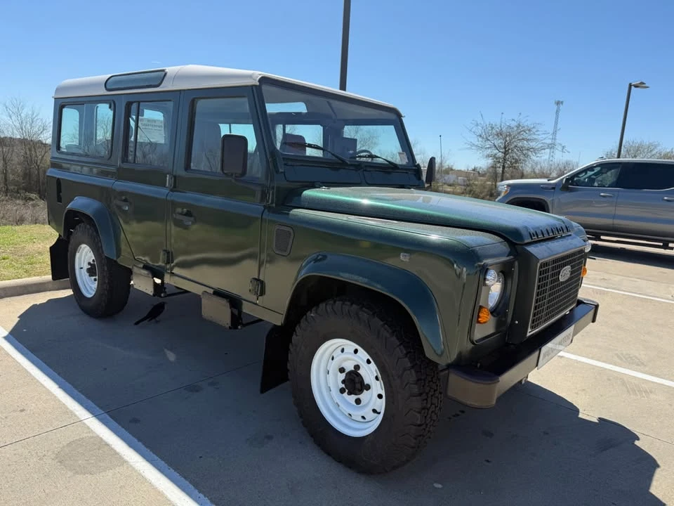 1998 Land Rover Defender 110 - Image 8 of 9