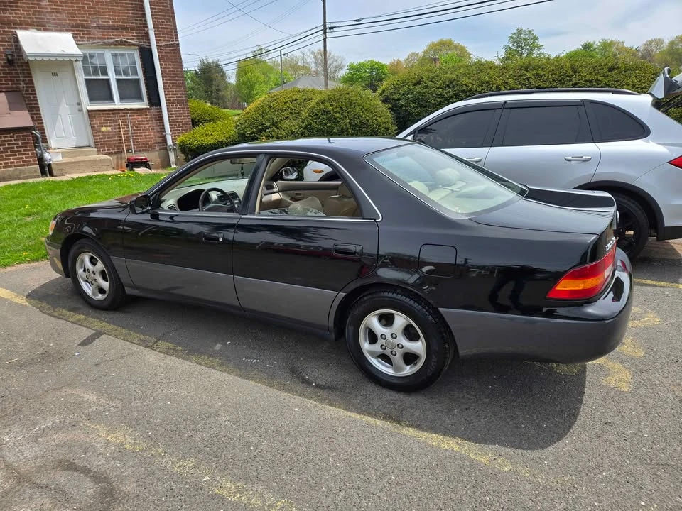 1998 Lexus ES 3rd Gen - Image 6 of 8