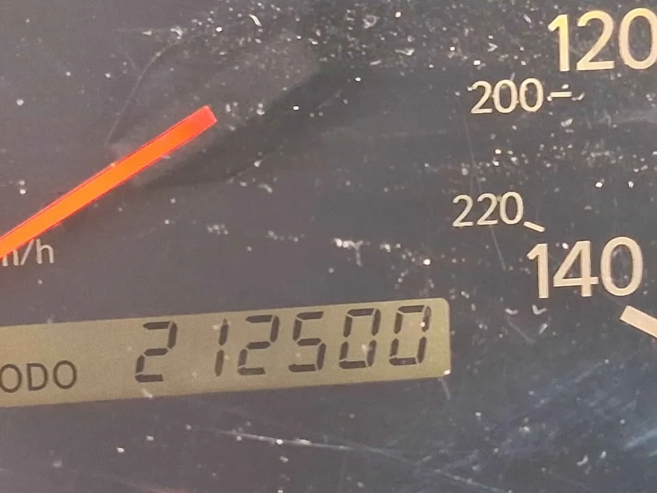 1998 Lexus ES 3rd Gen - Image 5 of 10