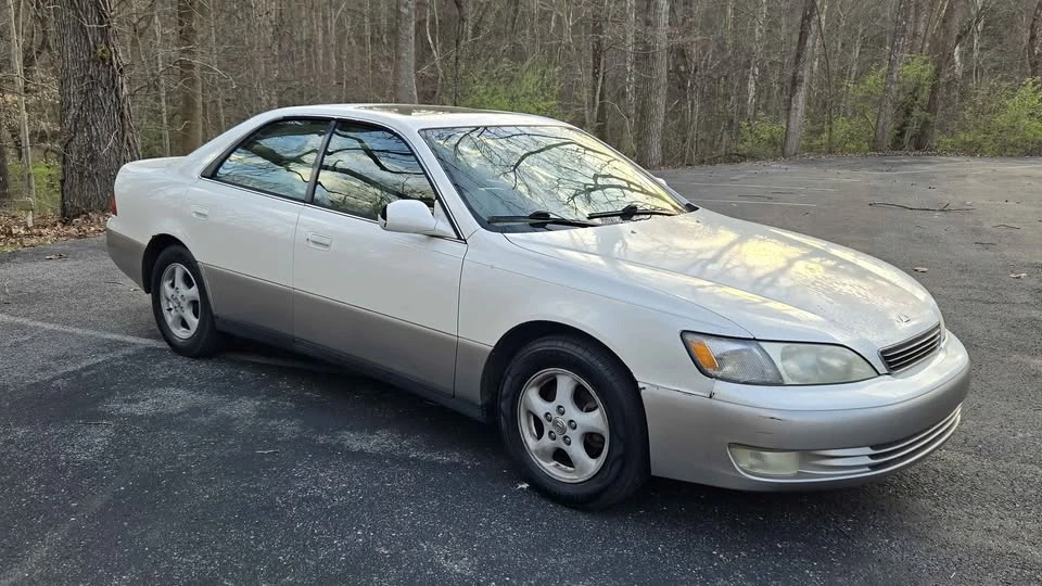 1998 Lexus ES 3rd Gen - Image 8 of 20