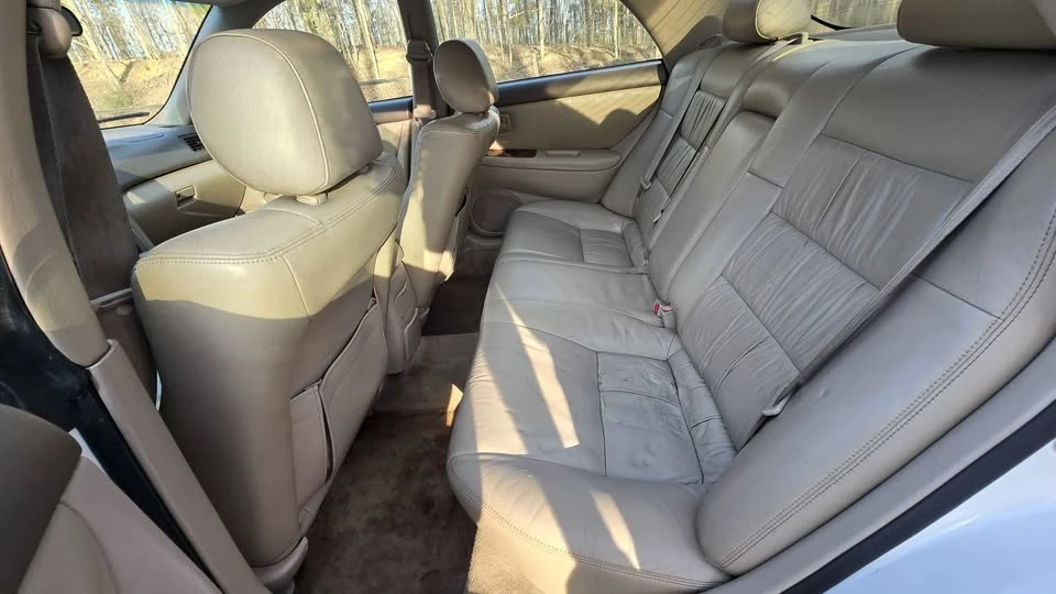 1998 Lexus ES 3rd Gen - Image 11 of 20