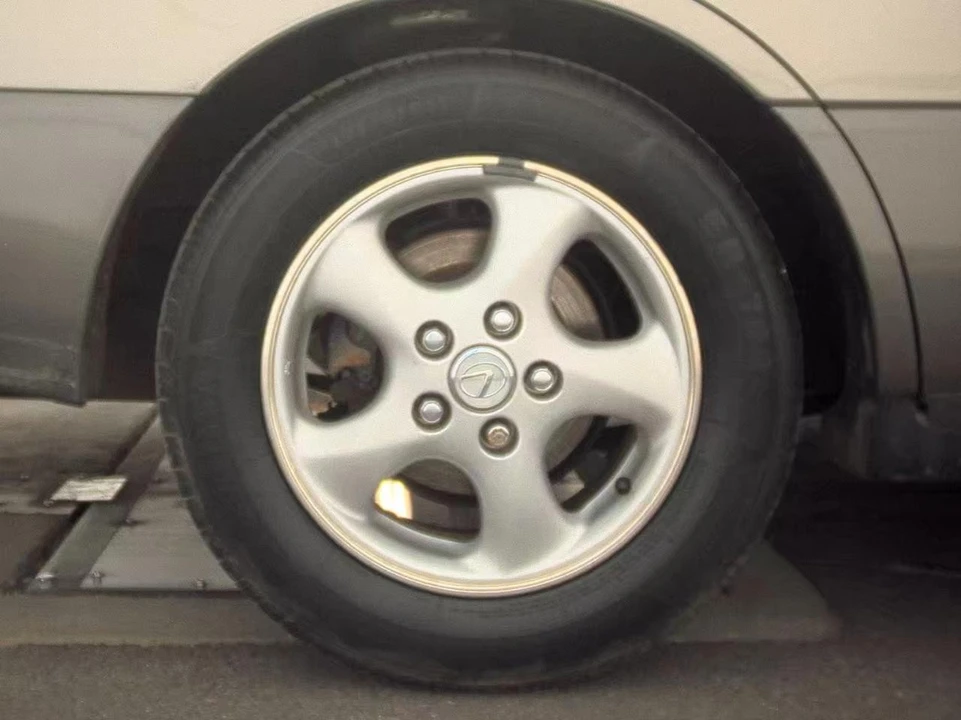 1998 Lexus ES 3rd Gen - Image 14 of 14