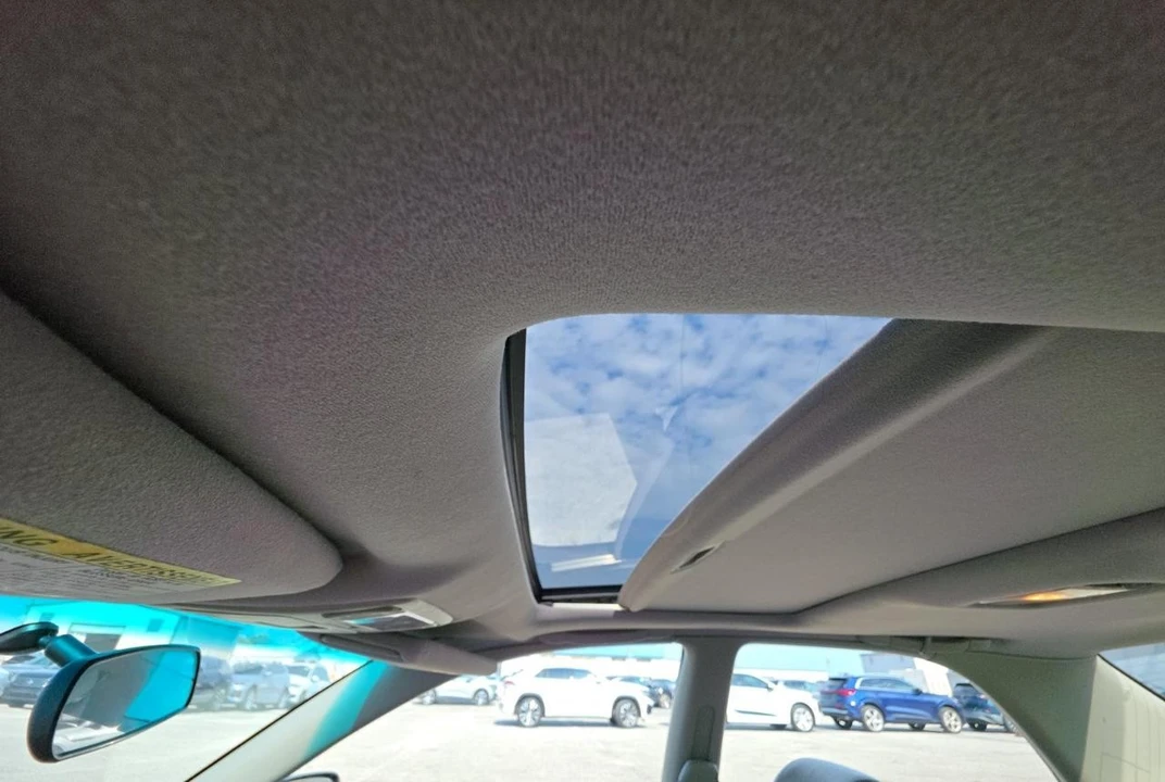 1998 Lexus ES 3rd Gen - Image 12 of 14