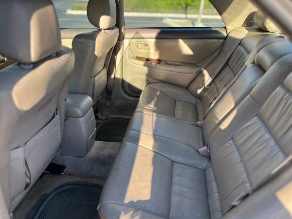 1998 Lexus ES 3rd Gen - Image 6 of 21