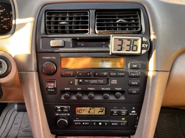 1998 Lexus ES 3rd Gen - Image 9 of 21