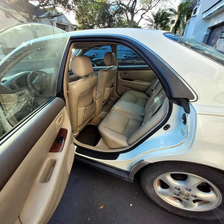 1998 Lexus ES 3rd Gen - Image 4 of 8